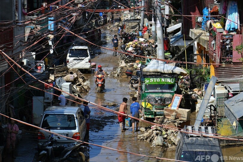 フィリピン、台風22号の死者27人に 最悪規模の洪水被害