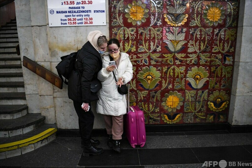 ウクライナ全土に戒厳令 首都では空襲警報