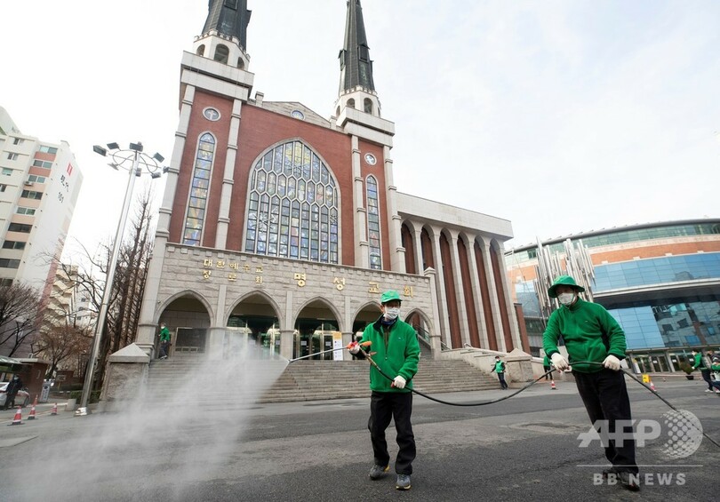 韓国、新型コロナ感染者1595人に 米韓合同軍事演習も延期