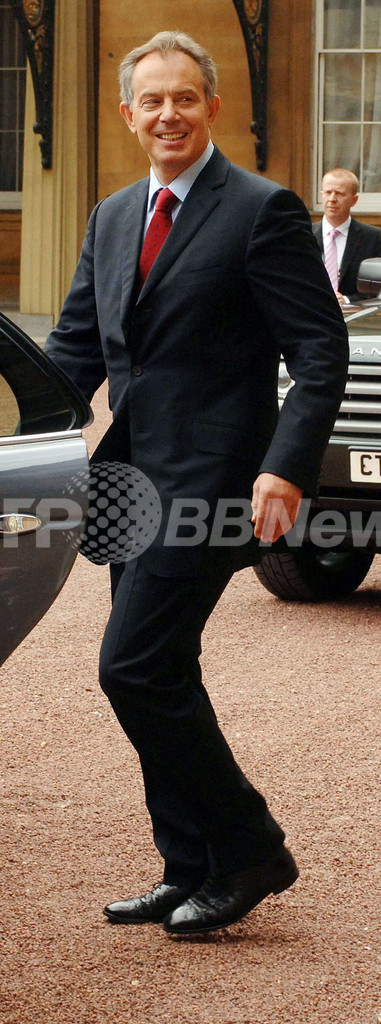 ブレア英前首相、中東特使に ブレア英前首相、中東特使に