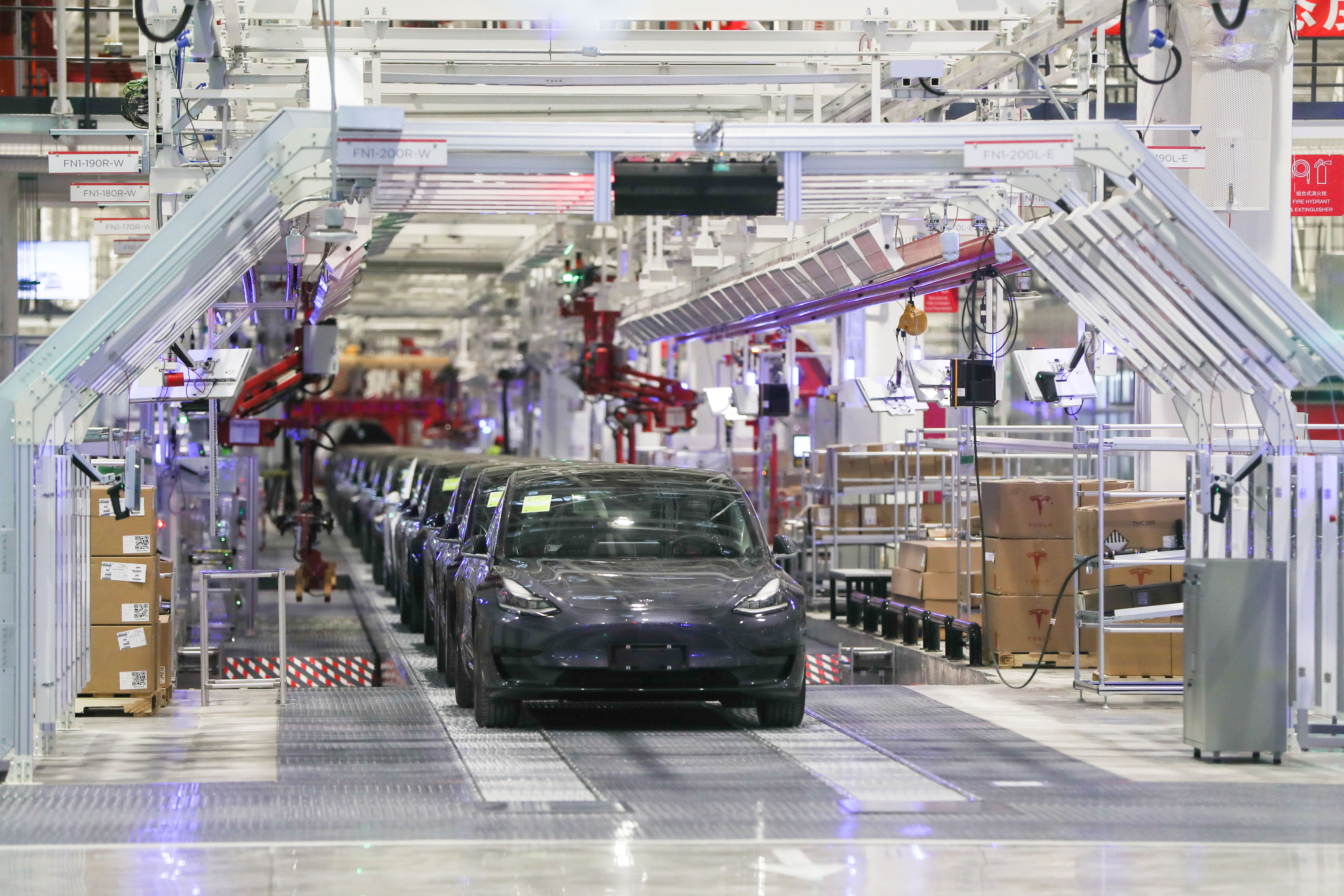 テスラなど、上海で外資系工場が続々と生産再開 テスラなど、上海で外資系工場が続々と生産再開