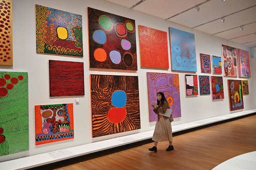 香港で草間彌生展 「M+」開館1年 写真18枚 国際ニュース：AFPBB News