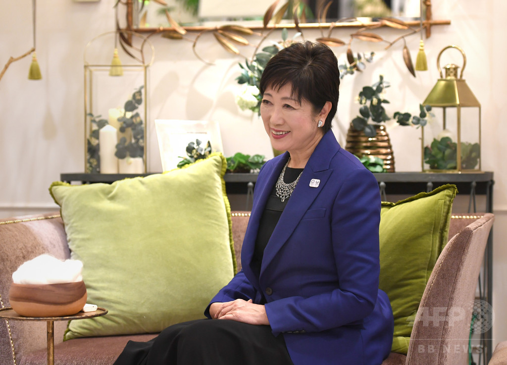 小池百合子都知事のファッションポリシー 写真1枚 国際ニュース：AFPBB News