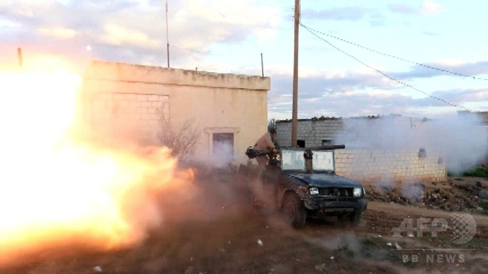 動画:シリア反体制派、政府部隊へ攻撃 戦闘続く北西部 写真1枚 国際ニュース:AFPBB News