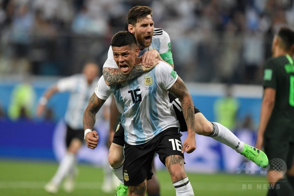 アルゼンチンが逆転16強入り メッシとロホが母国救うゴール 写真22枚 国際ニュース Afpbb News