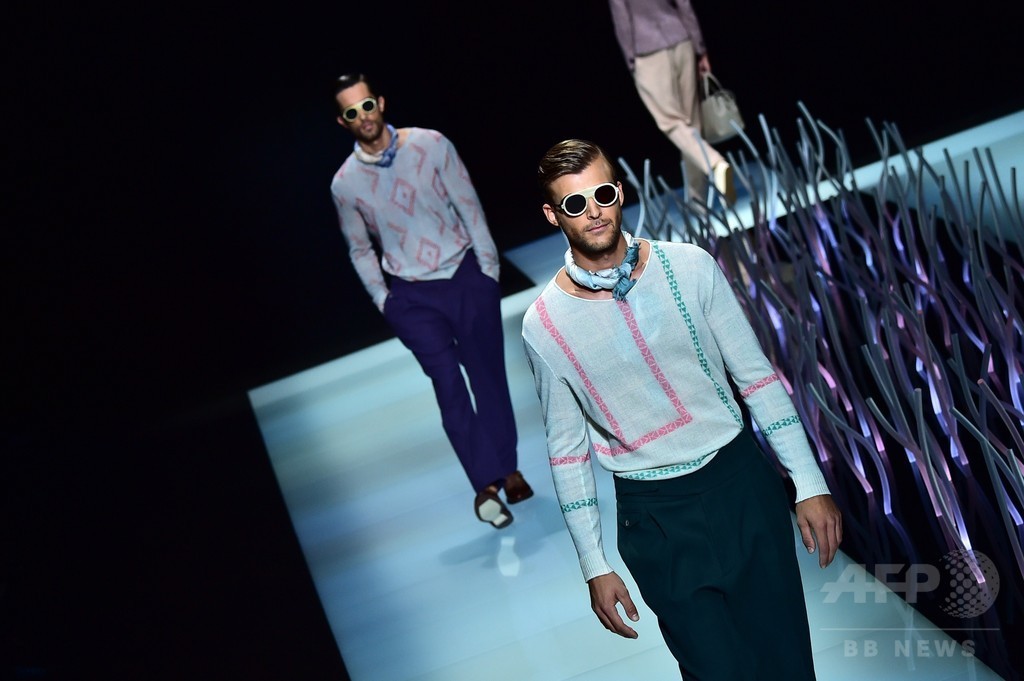 「ジョルジオ アルマーニ」16年春夏メンズ