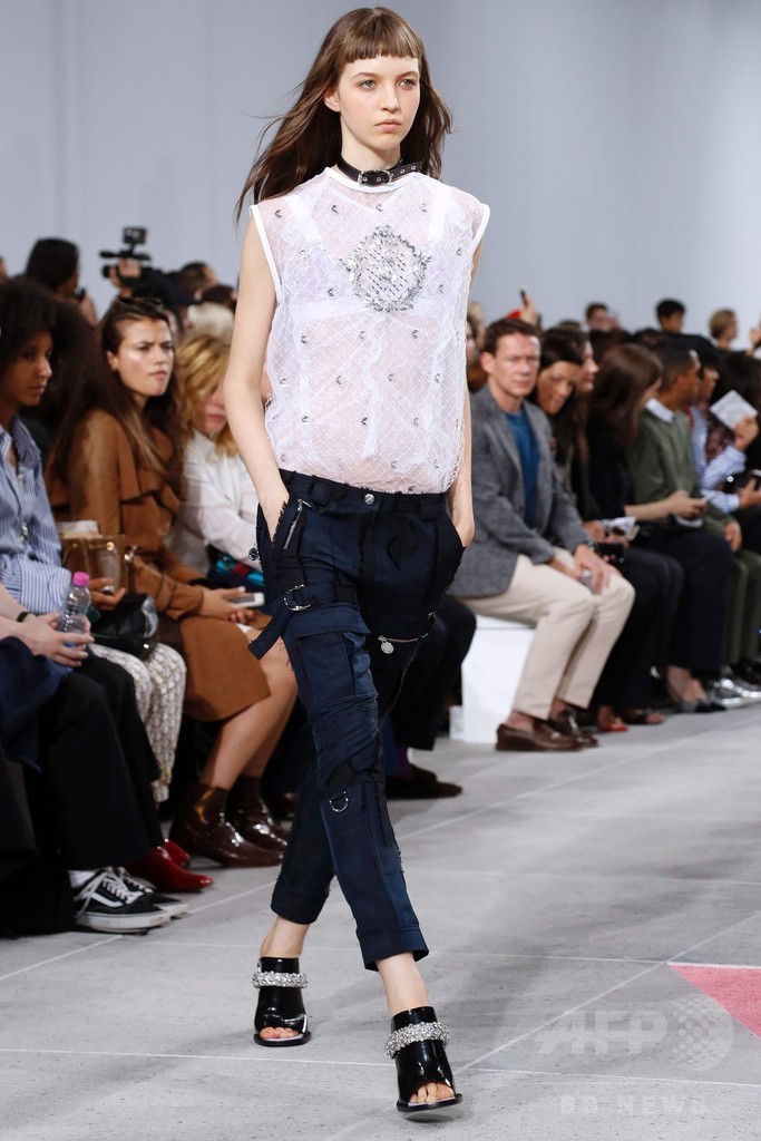 「カルヴェン」17年春夏