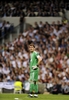 欧州チャンピオンズリーグ2010-11（UEFA Champions League 2010-11）準決勝、レアル・マドリード（Real Madrid）対FCバルセロナ（FC Barcelona）第1戦。試合中苦い表情を浮かべるレアル・マドリードのイケル・カシージャス（Iker Casillas、2011年4月27日撮影）。(c)AFP/Pedro ARMESTRE