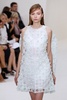 フランス・パリ市内で発表された「クリスチャン ディオール（Christian Dior）」14年春夏オートクチュールコレクション（2014年1月20日撮影）。(c)AFP/FRANCOIS GUILLOT