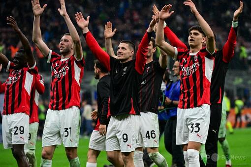 ミランがイタリア杯決勝へ ヨビッチ2発でインテル破る 写真7枚 国際