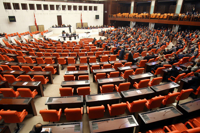 2回目の大統領選挙、定足数に満たず実施できず - トルコ