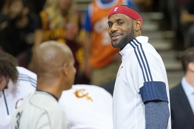 ジェームズとノビツキー、レギュラーシーズンの試合数縮小を提案