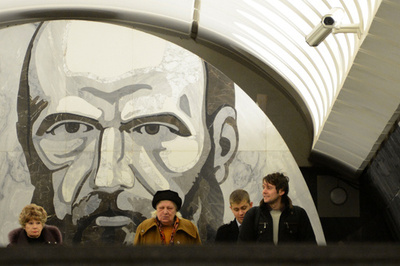 美術館？いいえ、地下鉄駅です ロシア