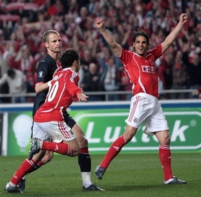 ＜サッカー UEFA杯＞ベンフィカ パリ・サンジェルマンを破り準々決勝へ - ポルトガル