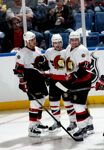 ＜06-07NHL＞セネターズ アイランダーズを降しシーズン47勝目を挙げる - 米国