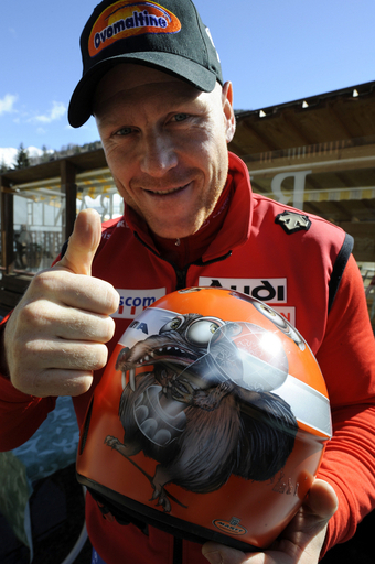 キュシュ 最終戦中止で男子滑降で総合優勝