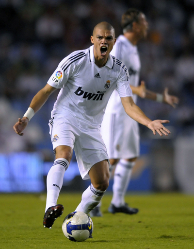 レアル・マドリードのペペ 10試合の出場停止処分