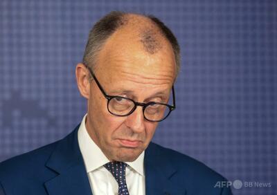 反移民感情高まるドイツ、迅速な市民権取得を可能にする法律を廃止