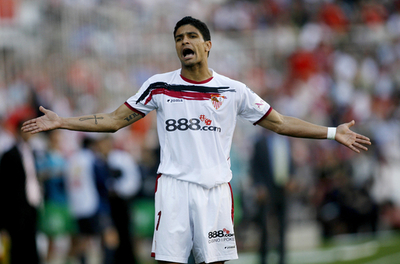 ＜サッカー リーガエスパニョーラ＞セビージャ ラシンと引き分け首位奪還ならず - スペイン