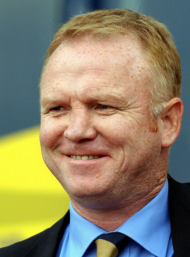 マクレイシュ監督がスコットランド代表監督を辞任