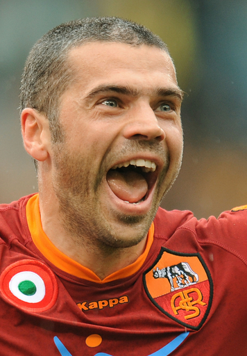 ローマ ホームでエンポリに勝利