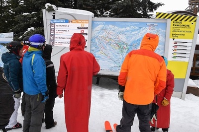 冬の嵐「エレノア」、仏アルプスに雪崩警報 山火事や洪水も