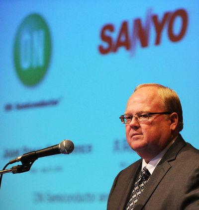 三洋電機、半導体事業を米社に売却