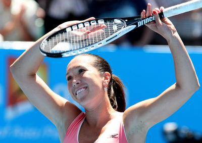 ヤンコビッチ 前年覇者セレーナ破り4強入り