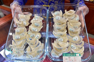 ツバメの巣の密輸で13人逮捕、総額629億円相当