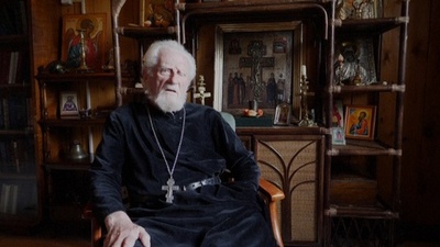 字幕：ロシア正教会司祭、ウクライナ侵攻を批判 投獄も覚悟