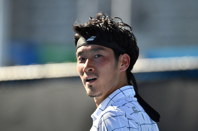 杉田が準々決勝進出、強敵プイユと激突へ ドバイ選手権