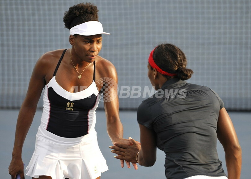 ウィリアムス姉妹 ボンダレンコ姉妹に勝利し決勝進出 写真5枚 国際ニュース：AFPBB News