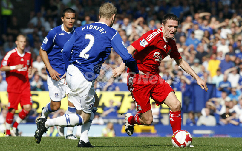 リバプール トーレスの2得点でマージーサイド・ダービーを制す