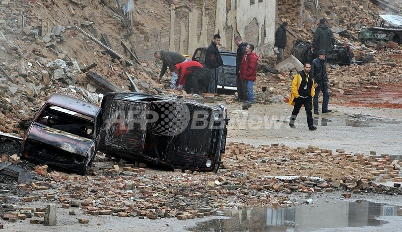 アンジー初監督作品、舞台サラエボの人々に「リアル」と好評