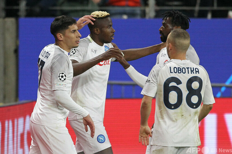 ナポリが敵地でフランクフルトに先勝 欧州CL初8強へ前進