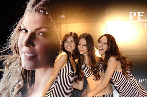 ピーチジョン 2011 ローラ 道端アンジェリカ 希少 ピーチジョン 2011 ローラ 道端アンジェリカ 希少