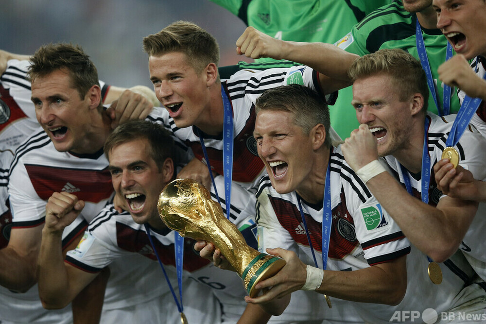 サッカー独代表、アディダスとの契約終了に「愛国心」欠くと反発の声 写真6枚 国際ニュース:AFPBB News