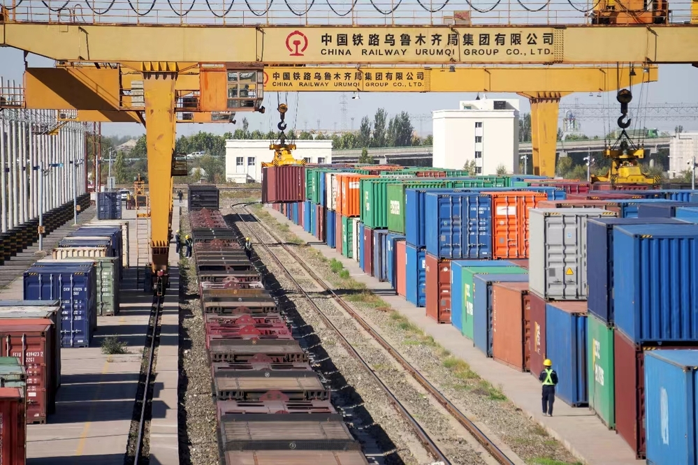 中国新疆ウイグル自治区の貿易額、１～９月は過去最高の２５２８億元