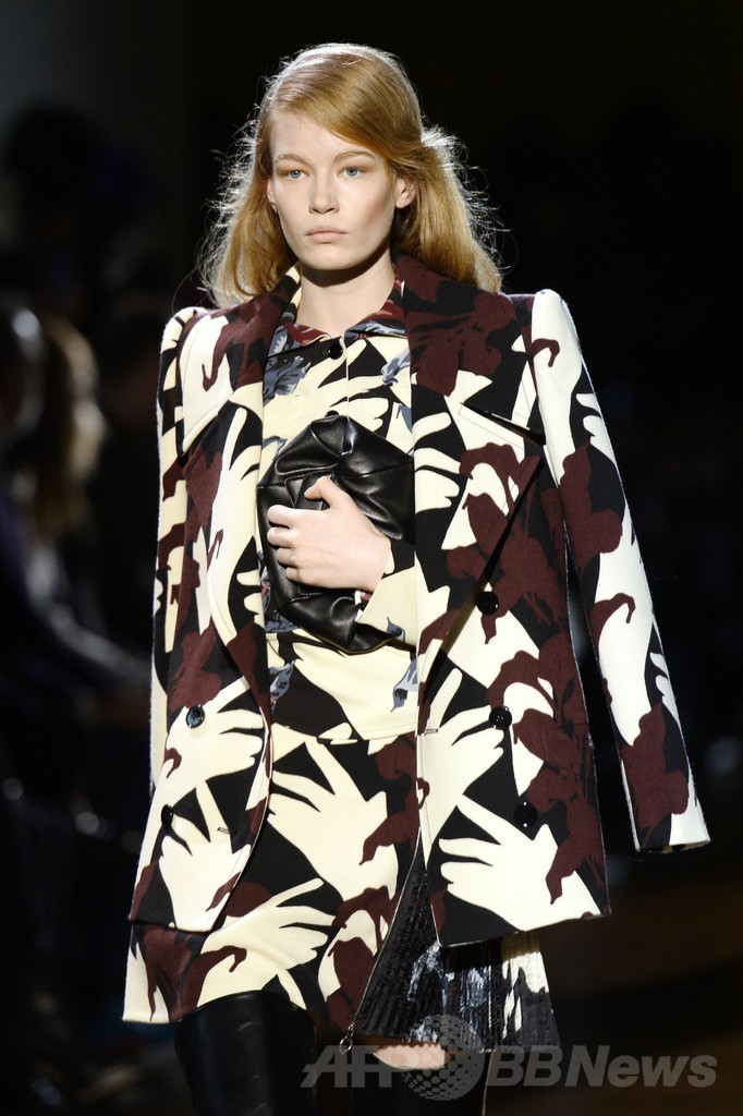 ＜14/15年秋冬パリコレクション＞カルヴェン