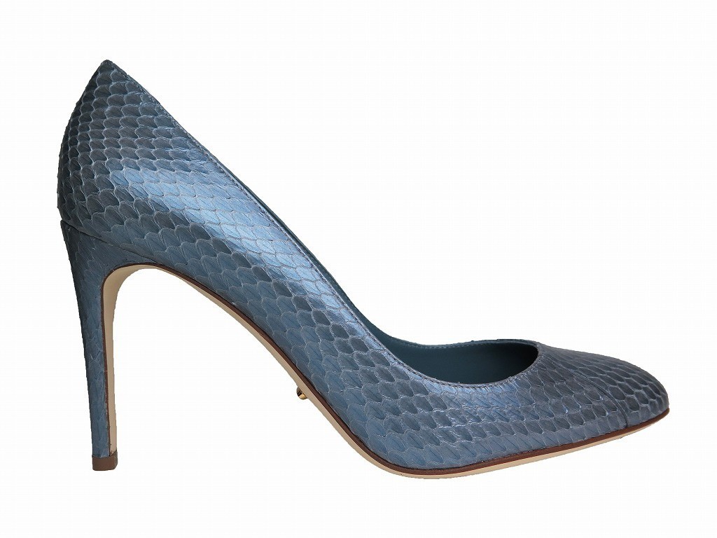 「セルジオ ロッシ」アイコンパンプスのポップアップストア