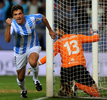 スペイン1部リーグ第14節、マラガ（Malaga CF）対ビジャレアル（Villarreal CF）。前半5分に先制点を挙げて歓喜するマラガのジェレミ・トゥララン（Jeremy Toulalan、2011年11月28日撮影）。(c)AFP/JORGE GUERRERO