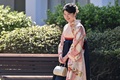 大学の卒業式に臨まれる天皇皇后両陛下の長女愛子さま。東京・目白の学習院大学で（2024年3月20日撮影）。(c)Richard A. Brooks / POOL / AFP)