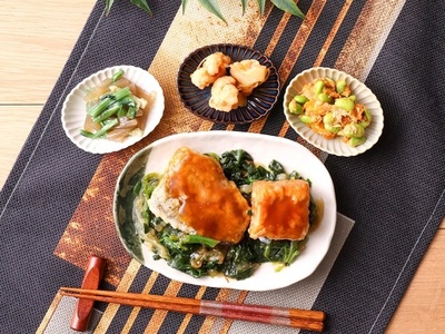ほんのり山椒をきかせた甘だれが絡む「黄金がれいと揚げ出し豆腐の甘だれ」が10月16日（金）にリニューアルして登場