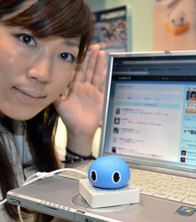 東京おもちゃショー、ハイテク製品ずらり