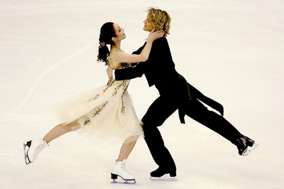 デイビス／ホワイト組が規定で首位、フィギュア全米選手権