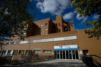 スペイン、エボラ感染看護師の夫ら3人も隔離 欧州に危機感