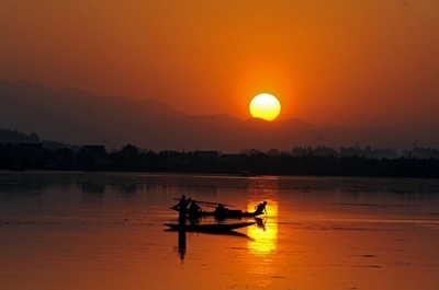 インド・カシミール地方の氷河は世界最速で縮小している、研究報告