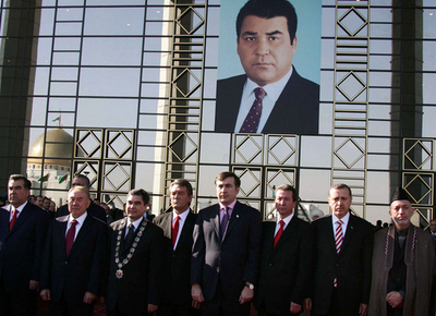 新大統領の就任式 - トルクメニスタン