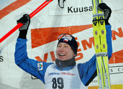 バウアー W杯第3戦・男子個人15キロメートル・クラシカルを制す