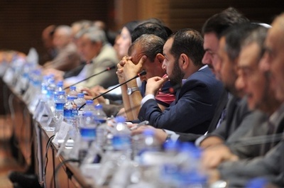 シリア国民連合、新代表にジャルバ氏を選出